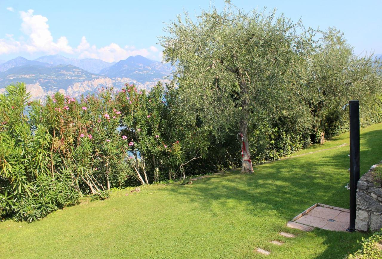 Appartamento Venzo Brenzone sul Garda Bagian luar foto