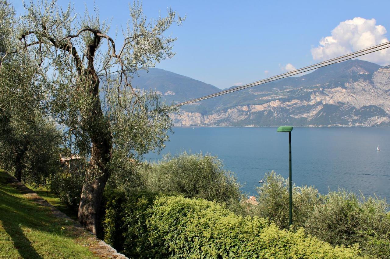 Appartamento Venzo Brenzone sul Garda Bagian luar foto
