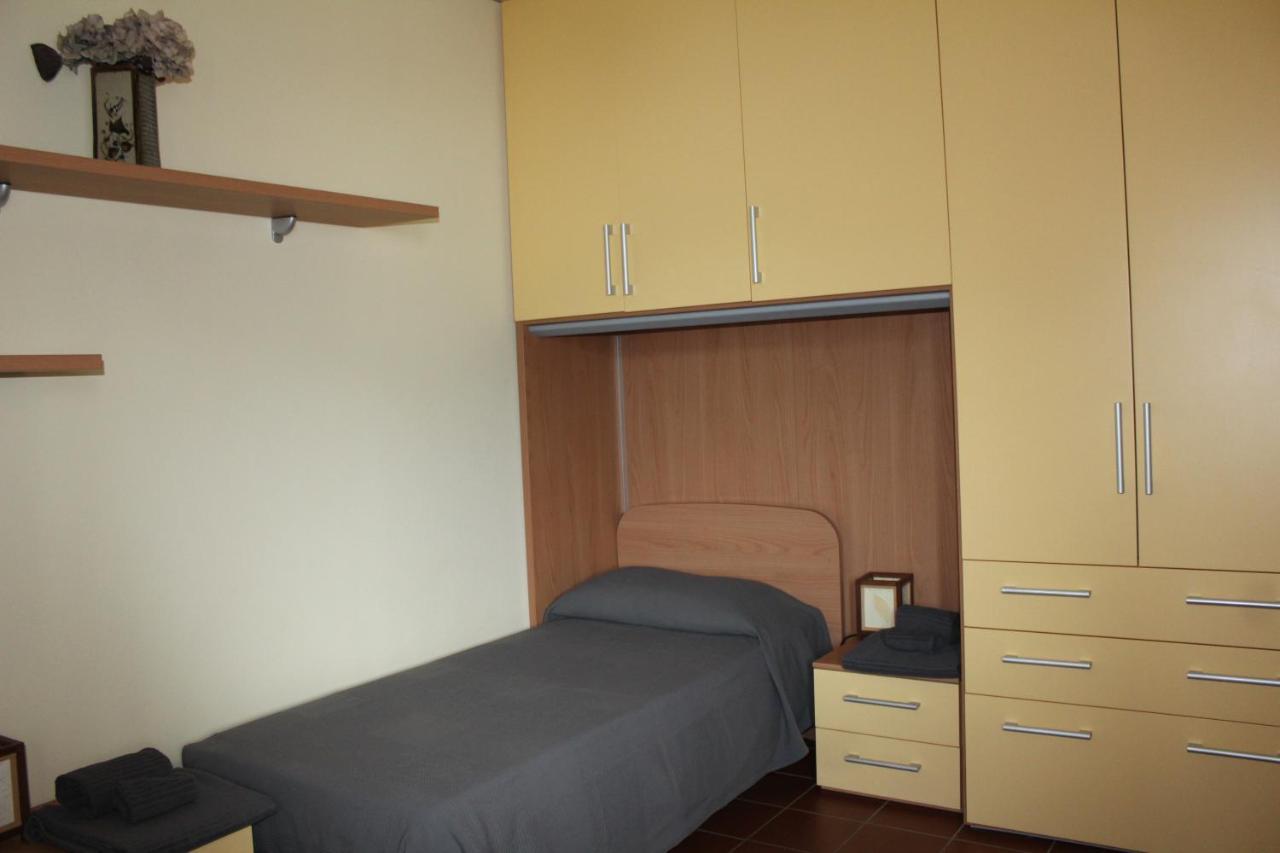 Appartamento Venzo Brenzone sul Garda Bagian luar foto