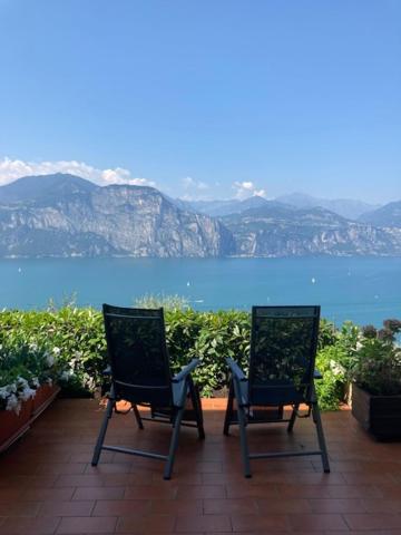 Appartamento Venzo Brenzone sul Garda Bagian luar foto