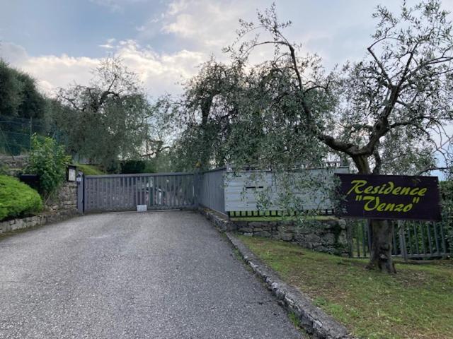 Appartamento Venzo Brenzone sul Garda Bagian luar foto